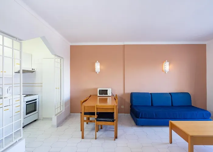 Apartment Sunholidays By Umbral